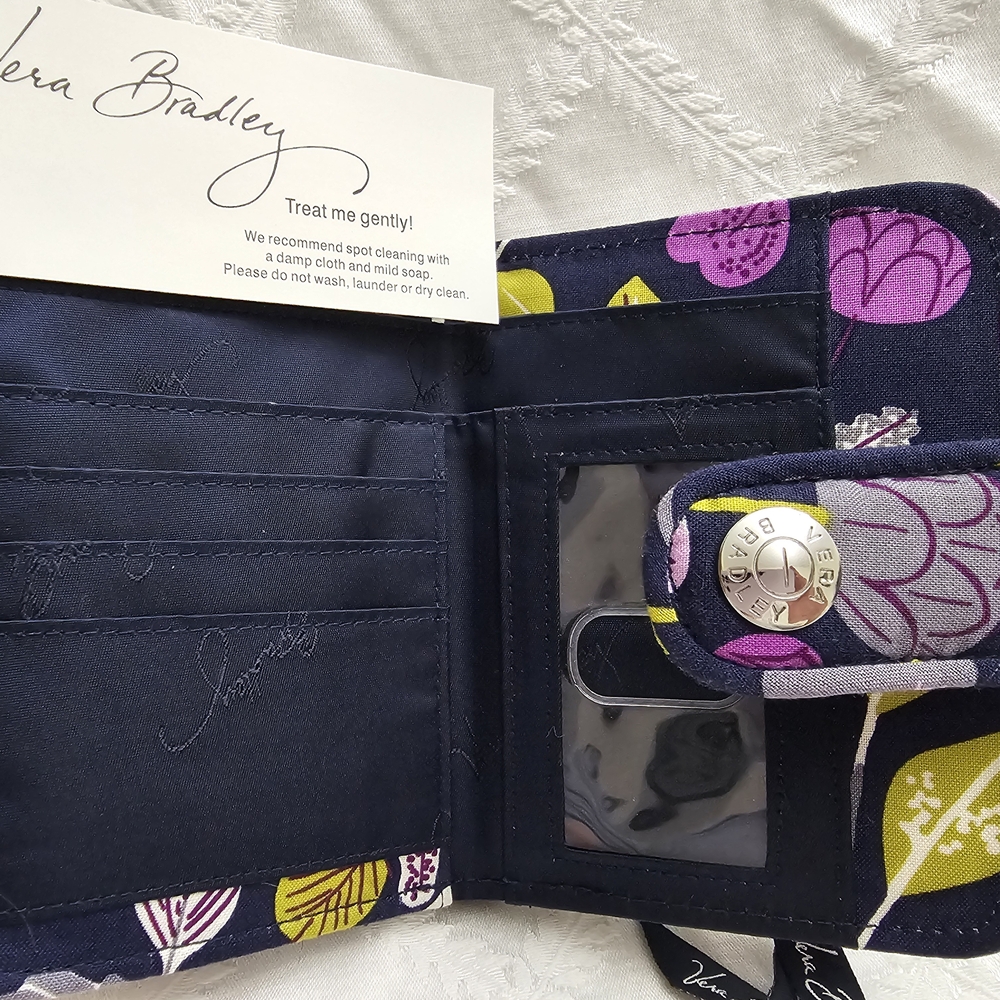 Vera Bradley Floral Nightingdale Pattern Wallet - Picture 4 of 5